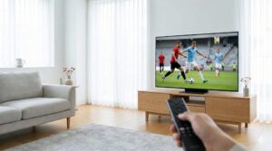 4Kテレビに倍速機能はいらない？必要な人と不要な人の特徴を解説