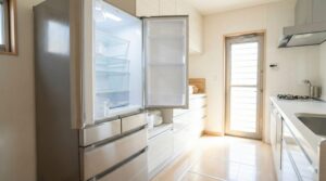 【冷蔵庫の出張買取】自力で運べない悩みを解決!高く売る5つのコツ