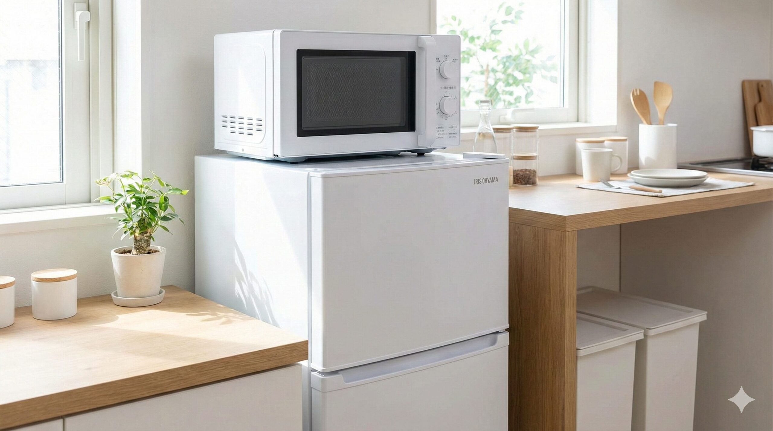 アイリスオーヤマの冷蔵庫の上に電子レンジは置ける？注意点とおすすめ機種3選